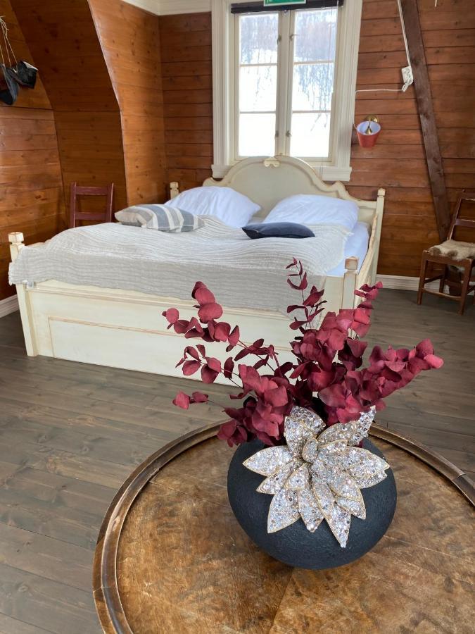 Kraemarvika Lodge Тромсьо Екстериор снимка